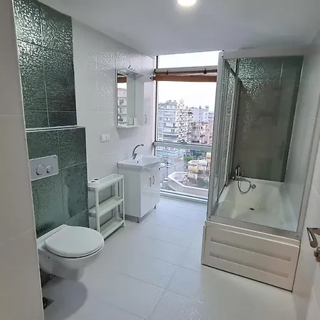 Kleopatra Carina Apart * アランヤ